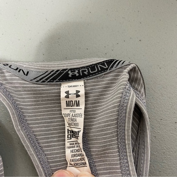 Under Armour Racerback Tank  T Shirt Athletic Women's Medium Gray Activewear - Picture 3 of 4